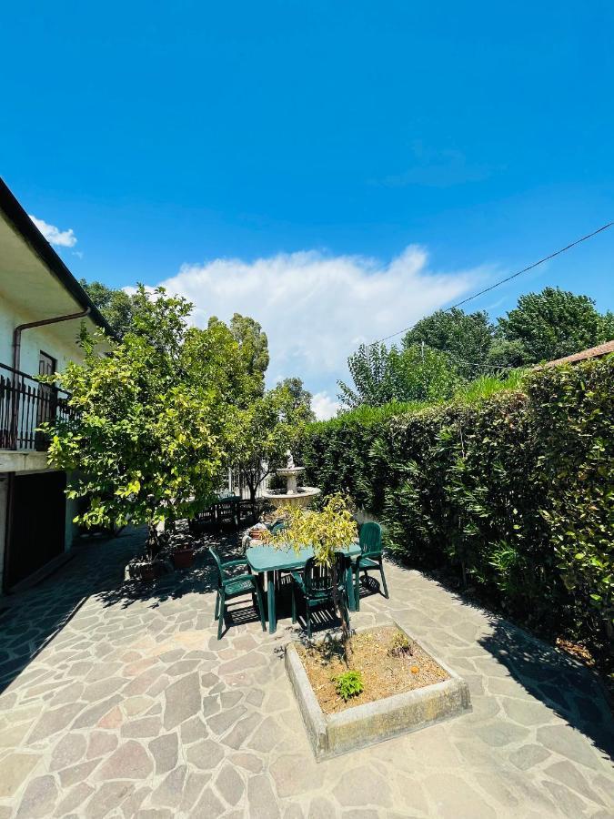 La Casa Di Nonna Attilia Lägenhet Fondi Exteriör bild