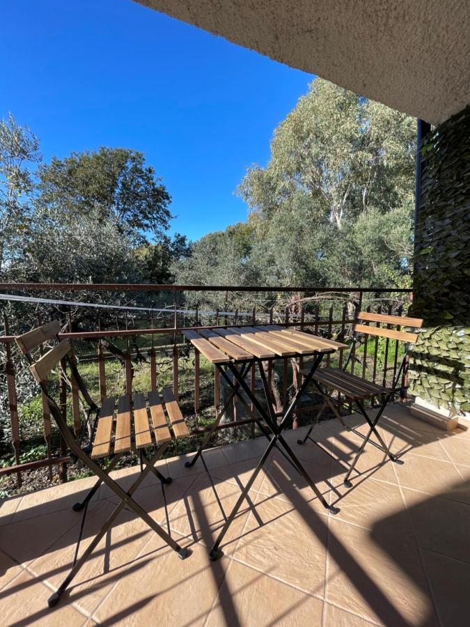 La Casa Di Nonna Attilia Lägenhet Fondi Exteriör bild