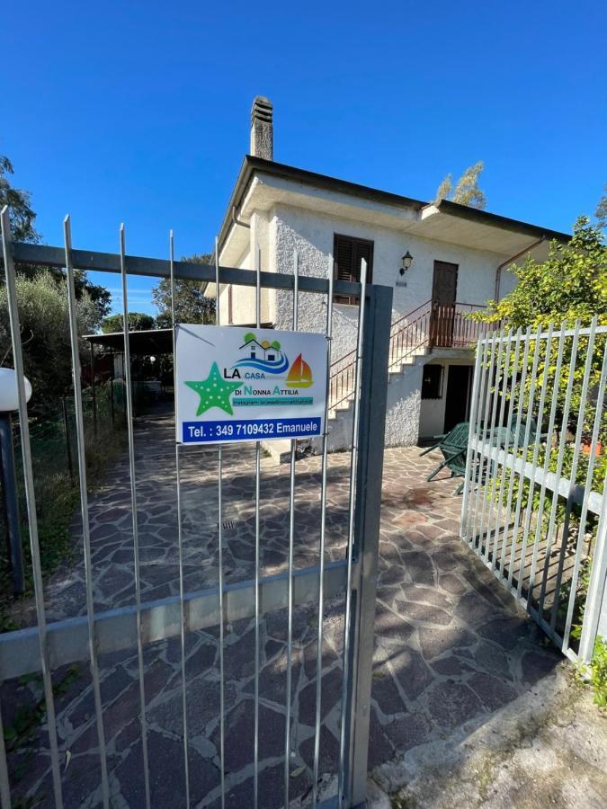 La Casa Di Nonna Attilia Lägenhet Fondi Exteriör bild